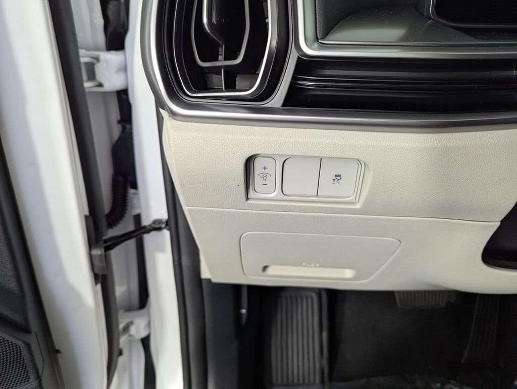 New 2026 Glacial White Pearl Kia S image 20