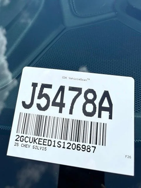 Used 2025 Black Chevrolet RST image 33