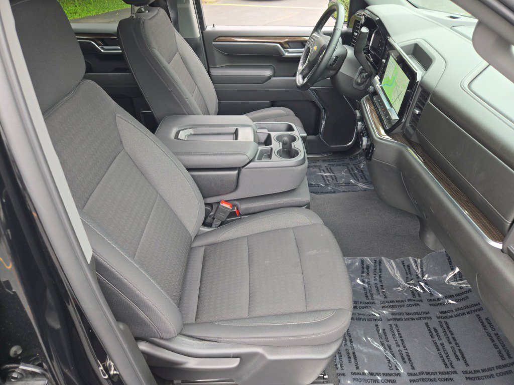 2026 Chevrolet Silverado 1500 LT - Photo 6
