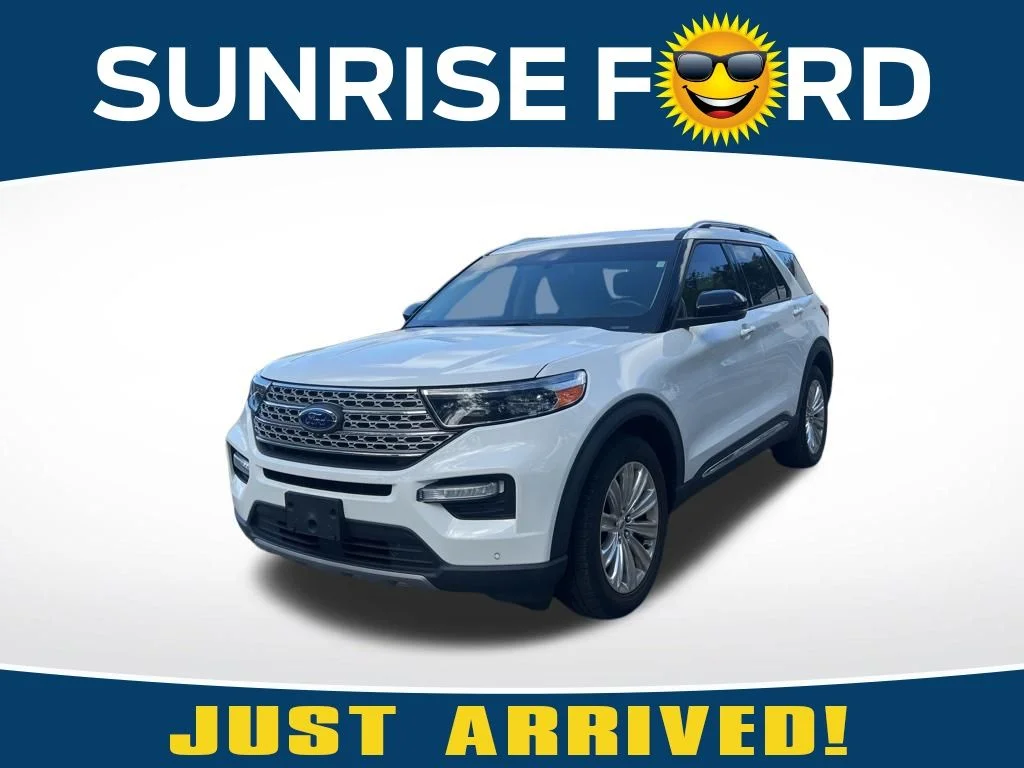 2022 Ford Explorer Limited RWD's photo