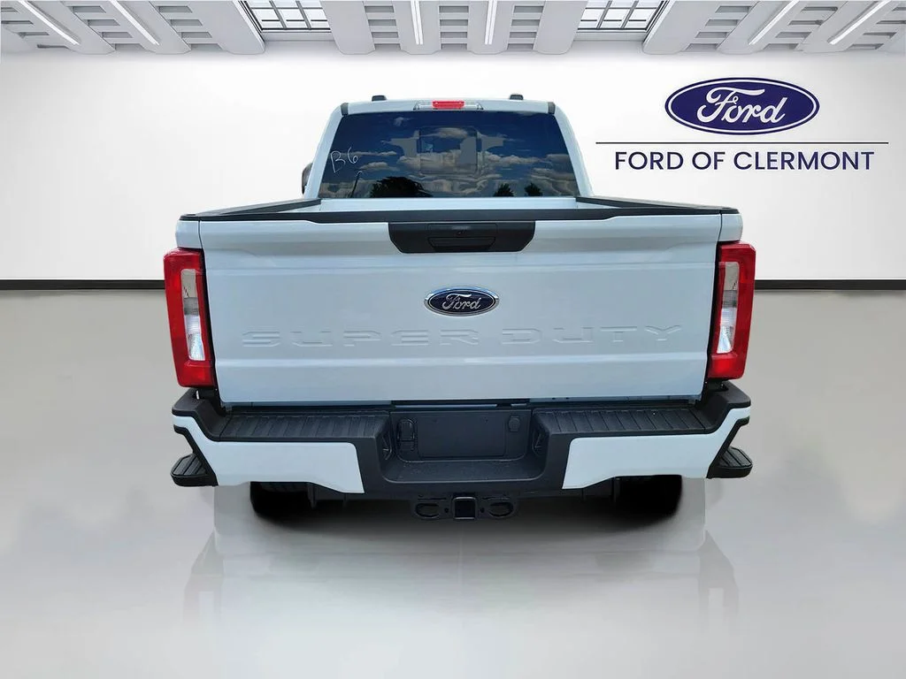 New 2026 Oxford White Ford F-350® XL image 4