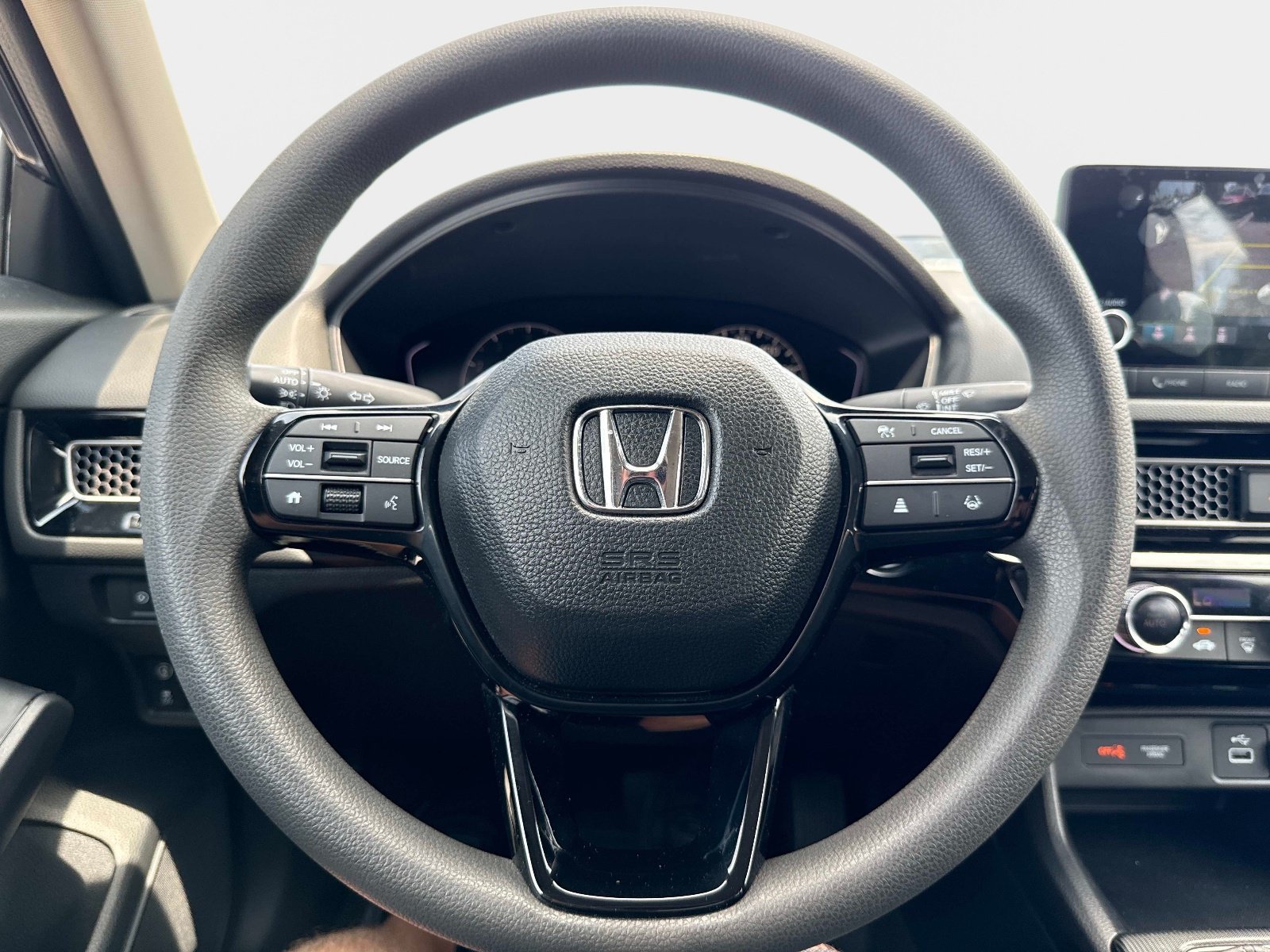 Used 2023 Meteorite Gray Metallic Honda LX image 24