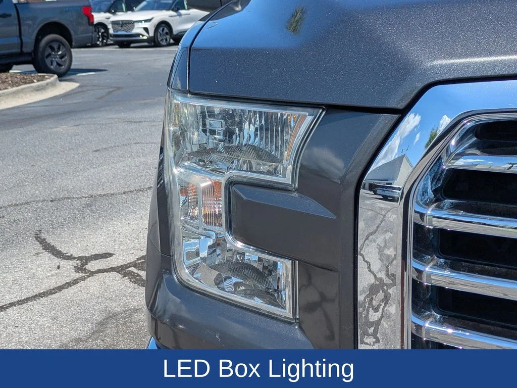 Used 2016 Magnetic Metallic Ford XLT image 9
