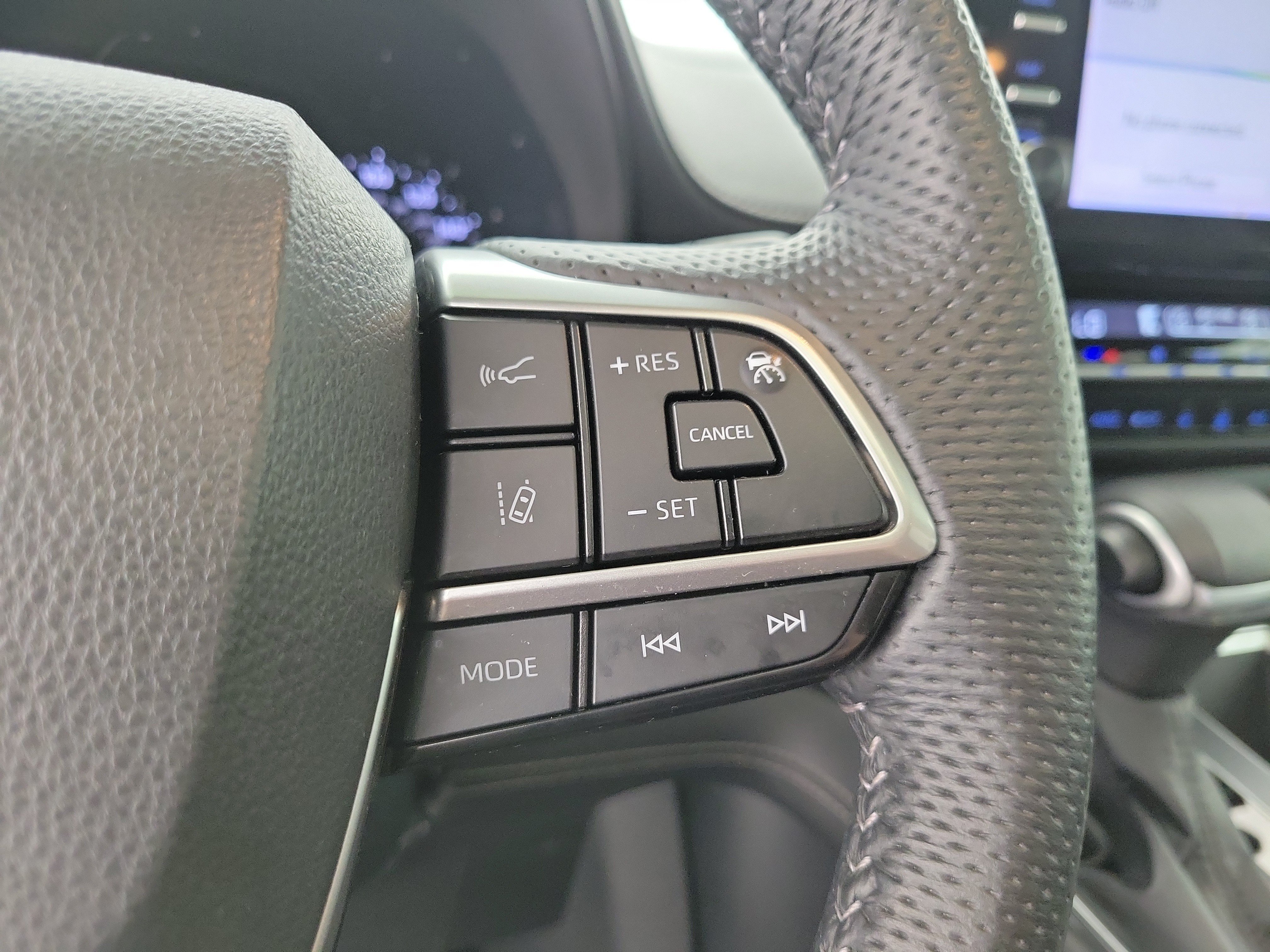Used 2023 Wind Chill Pearl Toyota XSE image 25