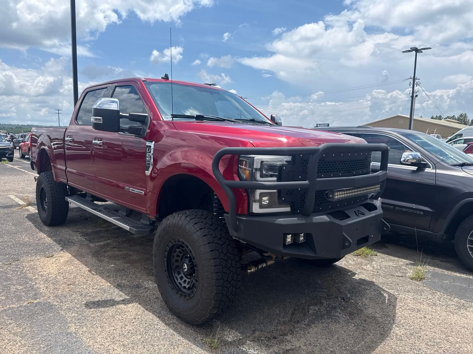 Used 2019 Red Ford Lariat image 1