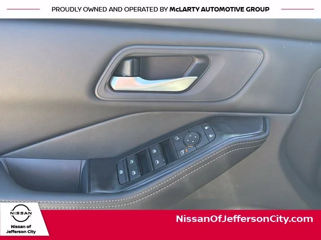 New 2026 Boulder Gray Pearl Nissan SV image 20