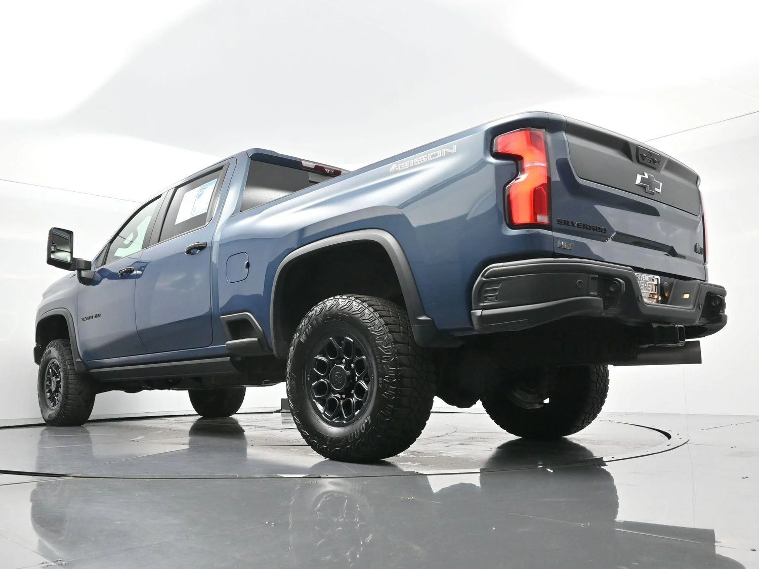 Used 2024 Lakeshore Blue Metallic Chevrolet ZR2 image 48