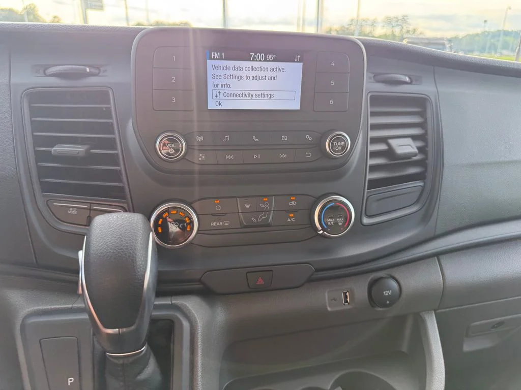 Used 2025 White Ford XL image 10