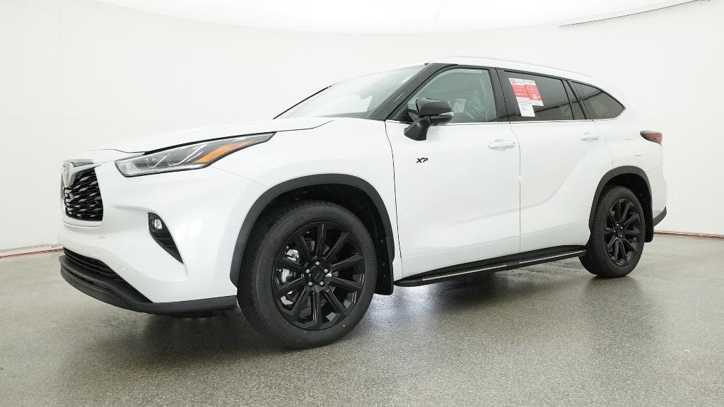 Certified Used 2026 Wind Chill Pearl Toyota Limited image 36