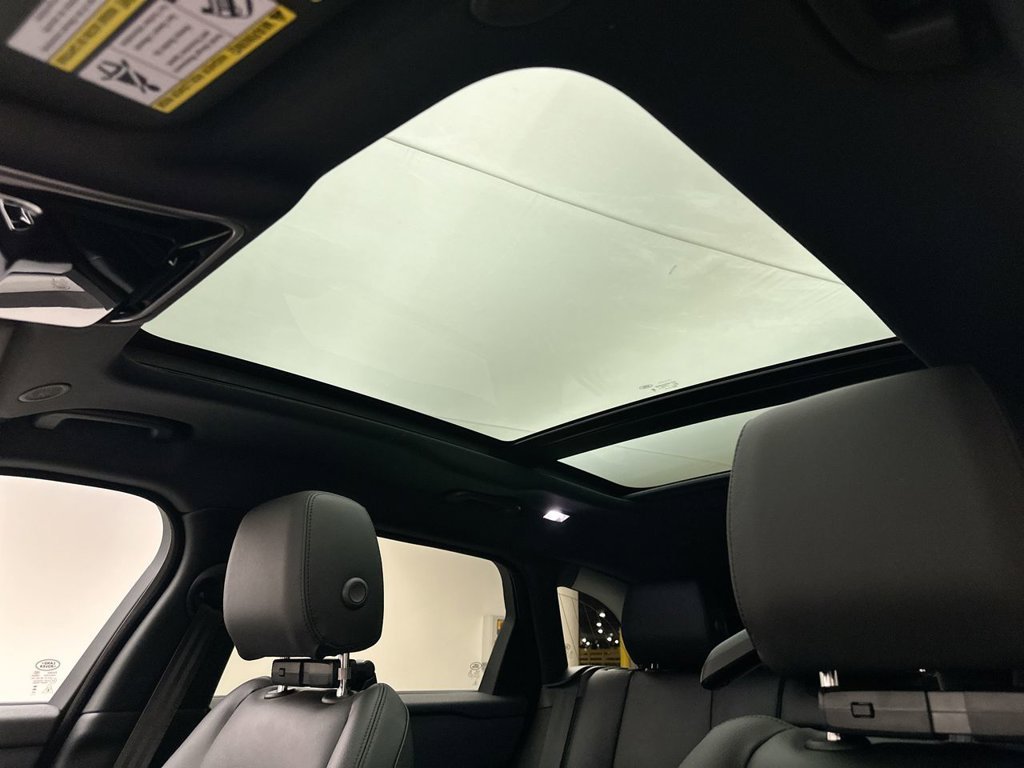 New 2026 Fuji White Land Rover S image 11