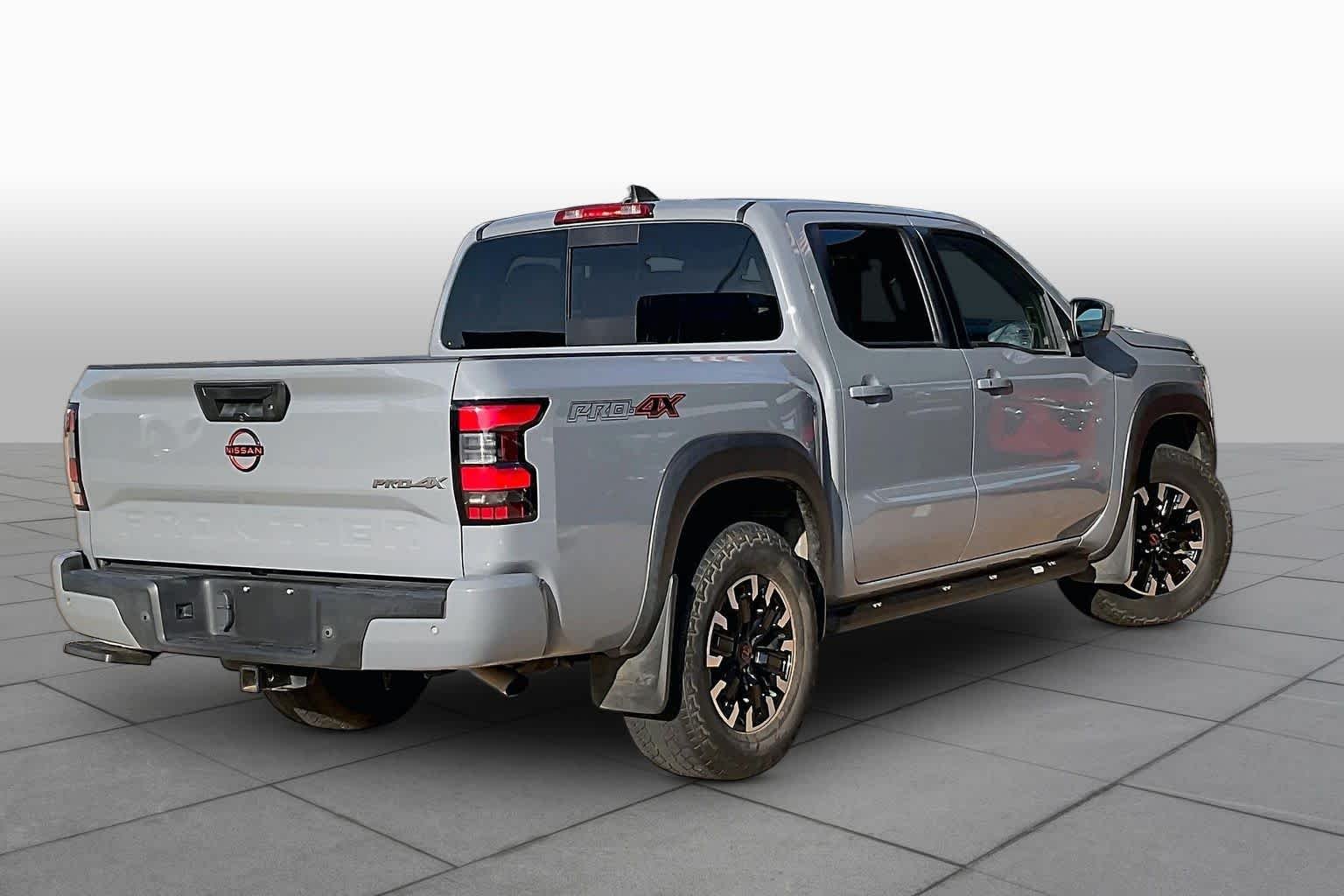 Used 2023 Boulder Gray Pearl Nissan PRO-4X image 11