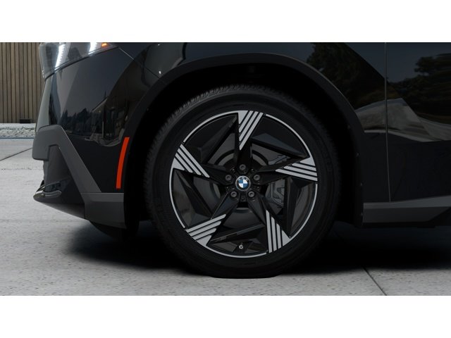 New 2027 0475 Black Sapphire Metallic BMW 50 xDrive image 7