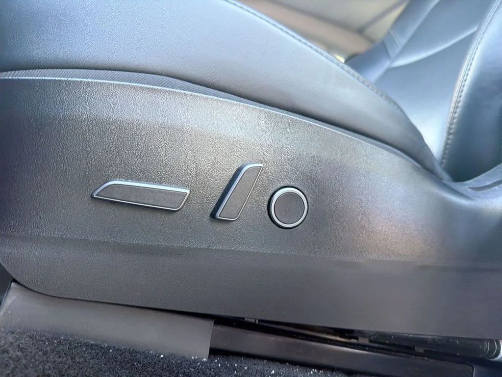 Used 2021 Blue Tesla Long Range image 14