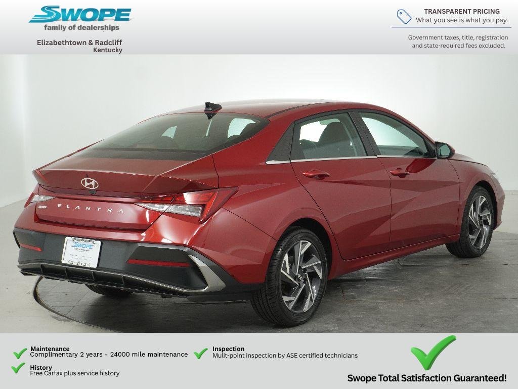 Used 2025 Ultimate Red Hyundai SEL Convenience image 3