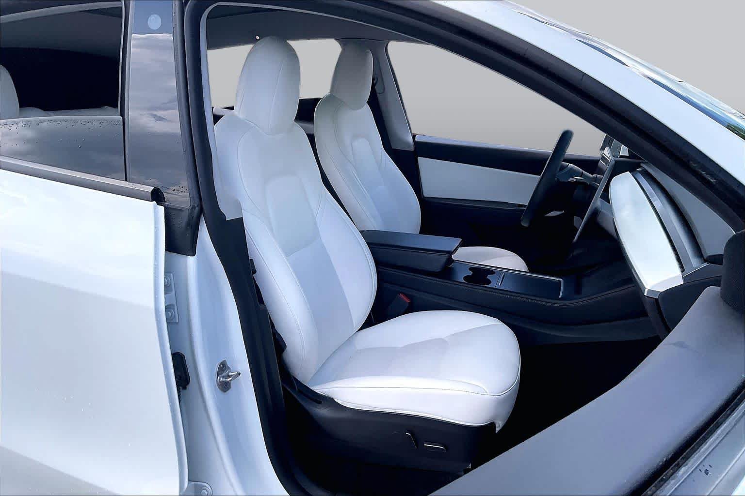 Used 2021 Pearl White Multi-Coat Tesla Long Range image 7