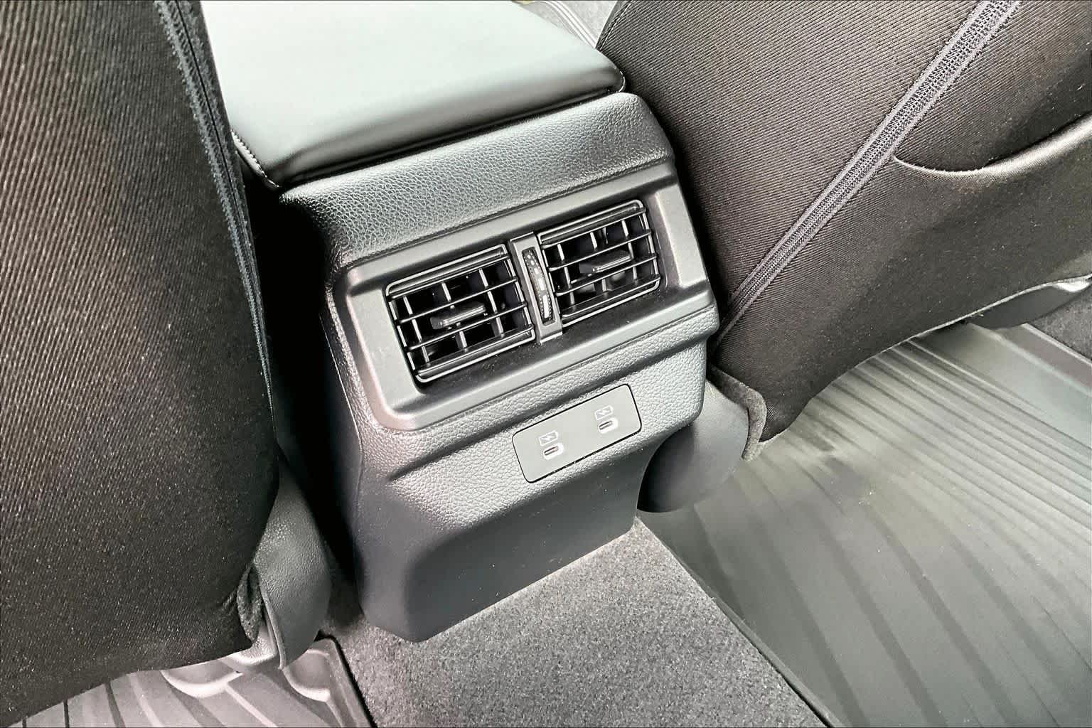 Used 2026 Platinum White Pearl Honda Sport image 18