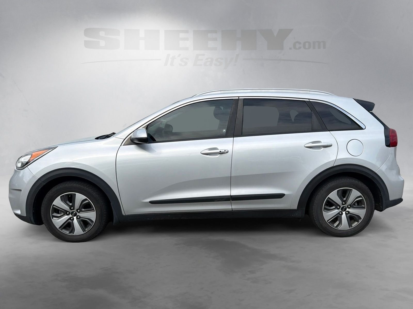 Used 2019 Gray Kia LX image 16