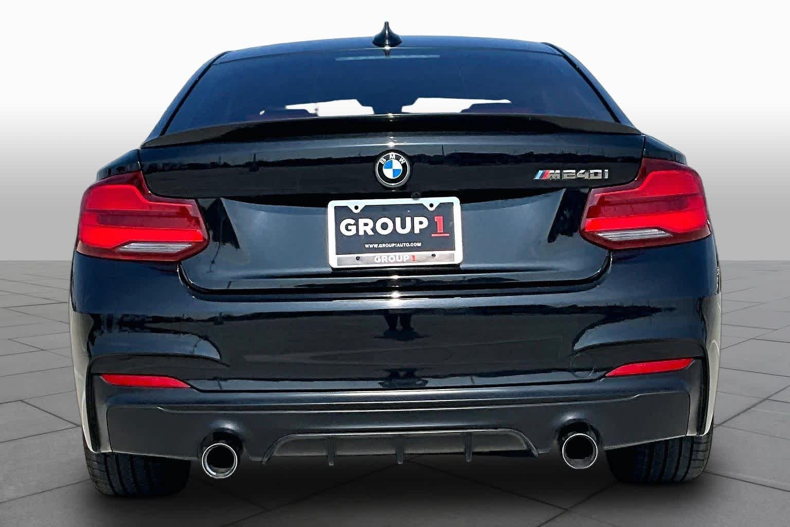 Used 2018 Black Sapphire Metallic BMW M240i image 5