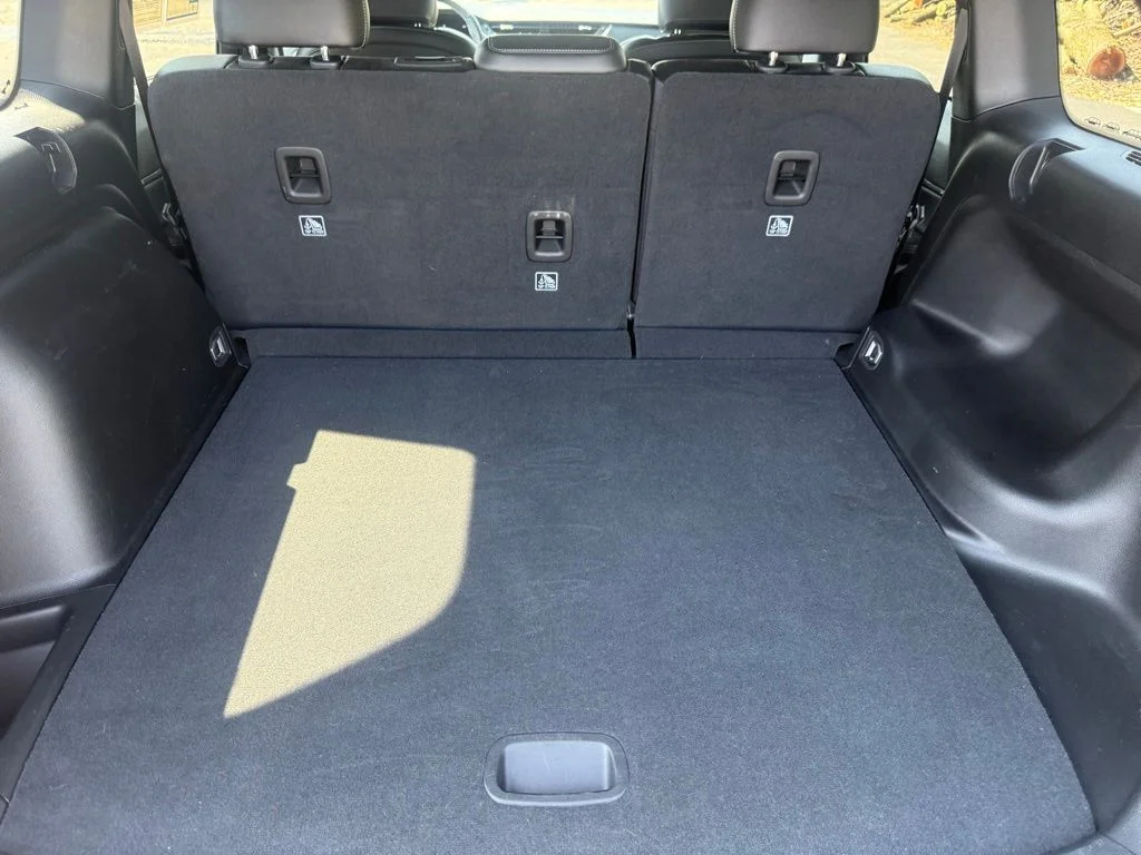 Certified Used 2024 Gray Jeep Altitude image 39