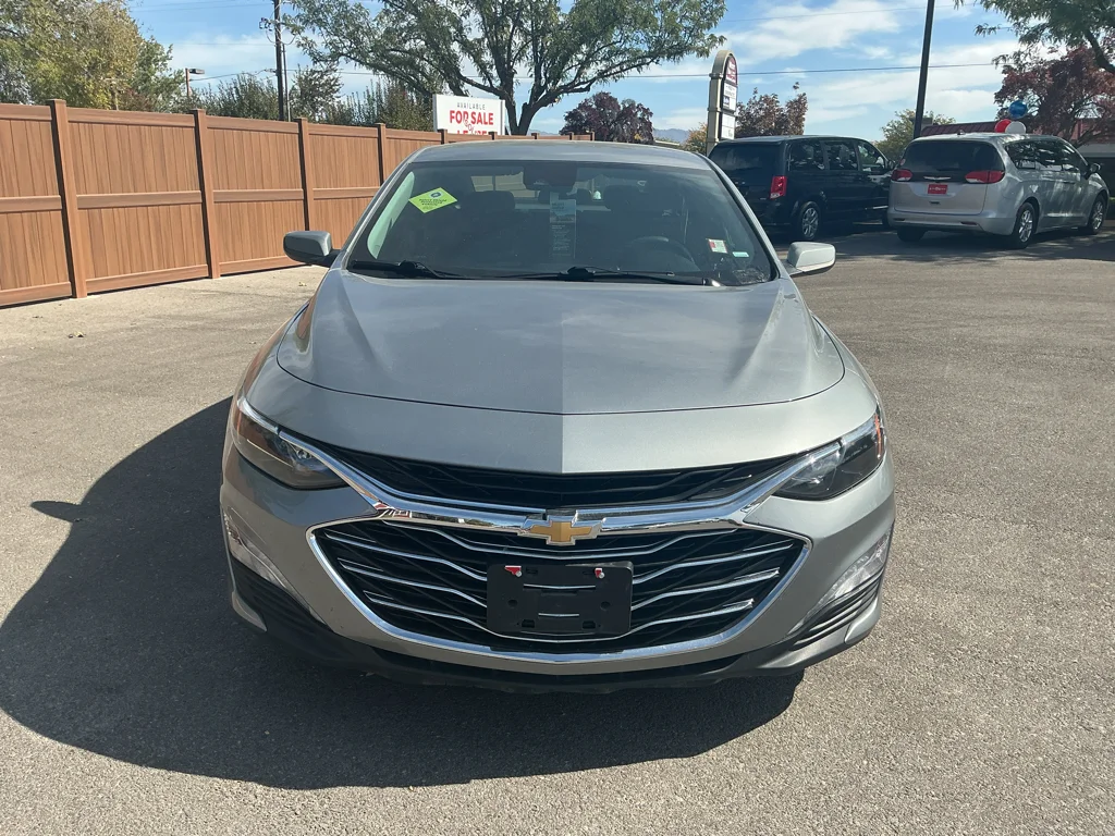 Used 2024 Sterling Gray Metallic Chevrolet LT image 2