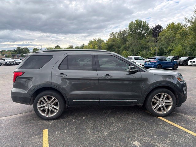 Used 2016 Magnetic Ford XLT image 6