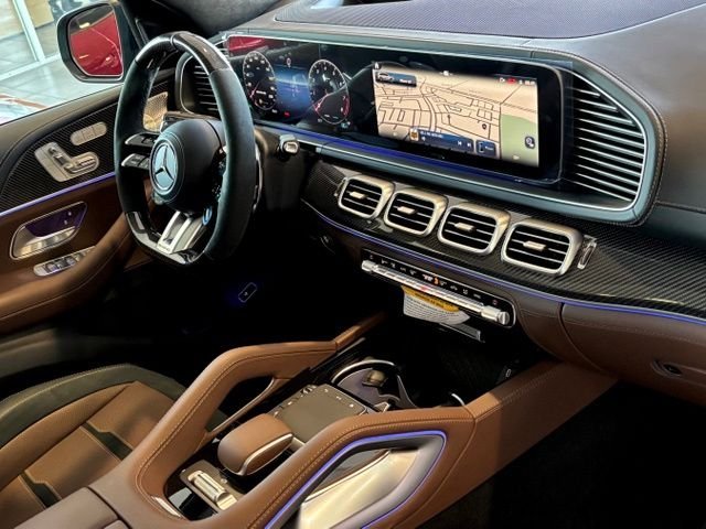 New 2026 MANUFAKTUR Ireland Mid Green Metallic Mercedes-Benz AMG® GLS 63 4MATIC+ SUV image 30