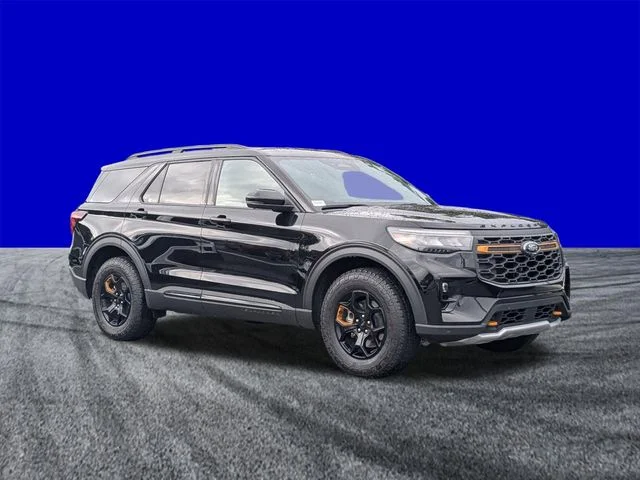 New 2026 Agate Black Metallic Ford Tremor® image 2