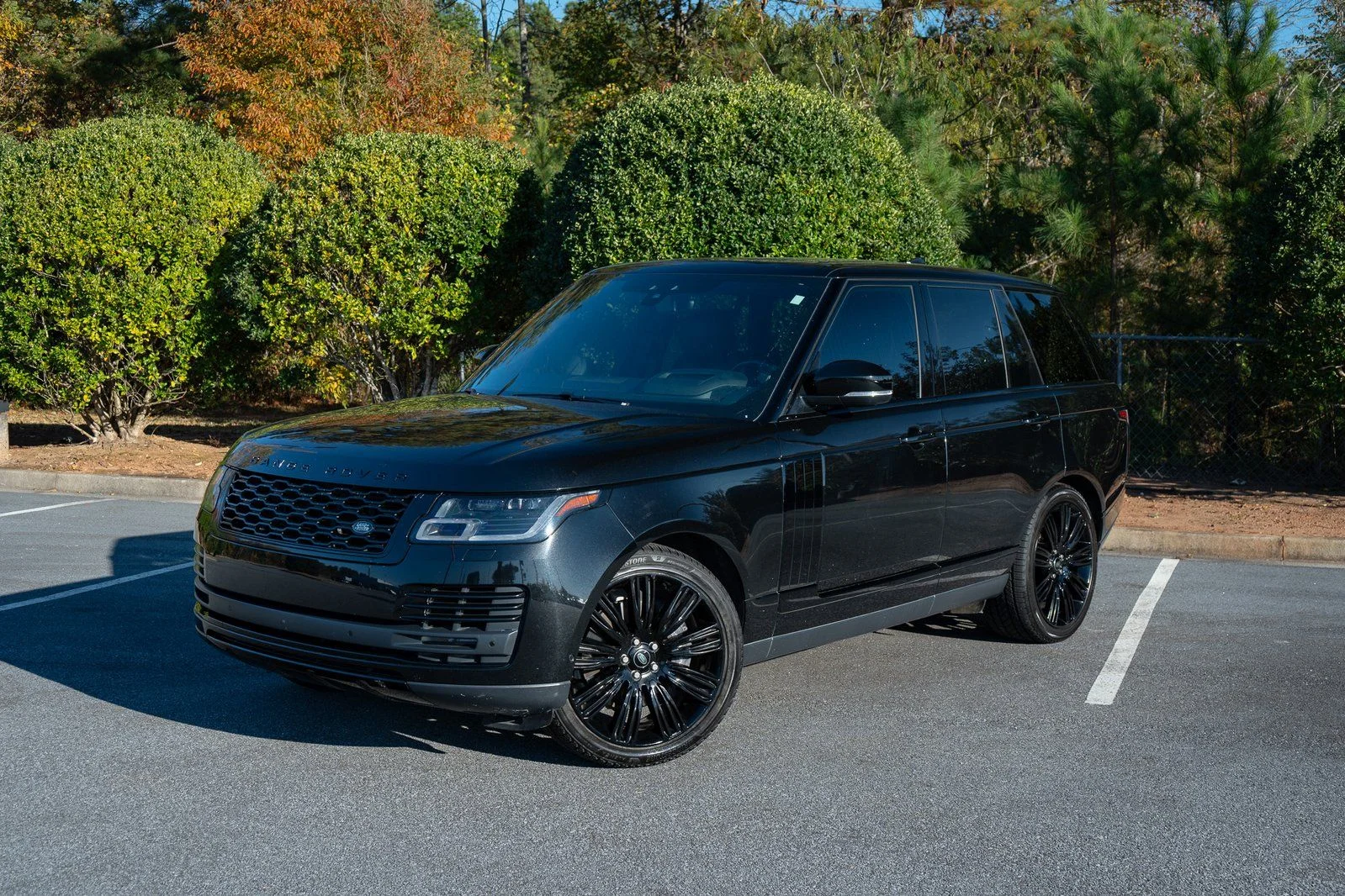 Used 2021  Land Rover Westminster image 3