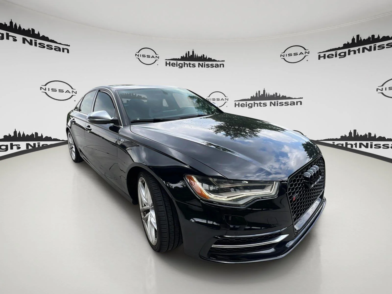 Used 2014 Phantom Black Pearl Effect Audi Prestige image 14