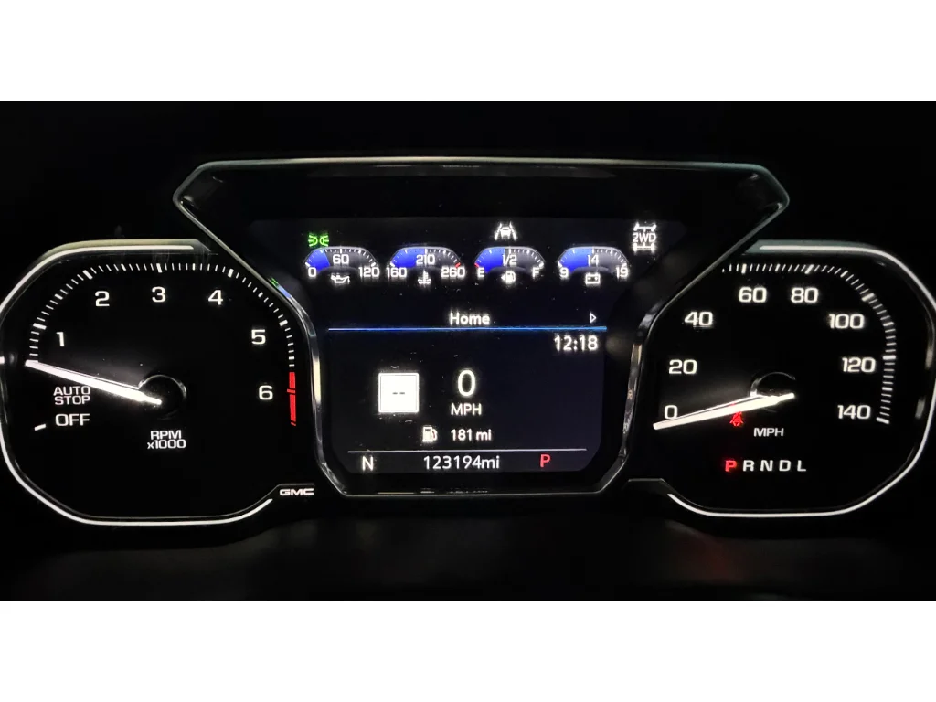 Used 2021 Dark Sky Metallic GMC AT4 image 26