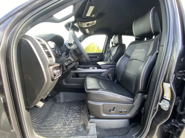 Used 2024 Granite Crystal Clearcoat Ram Laramie image 11