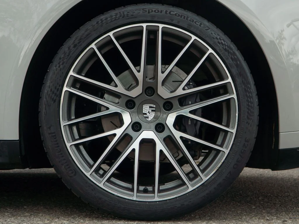 Used 2026  Porsche 4 image 13