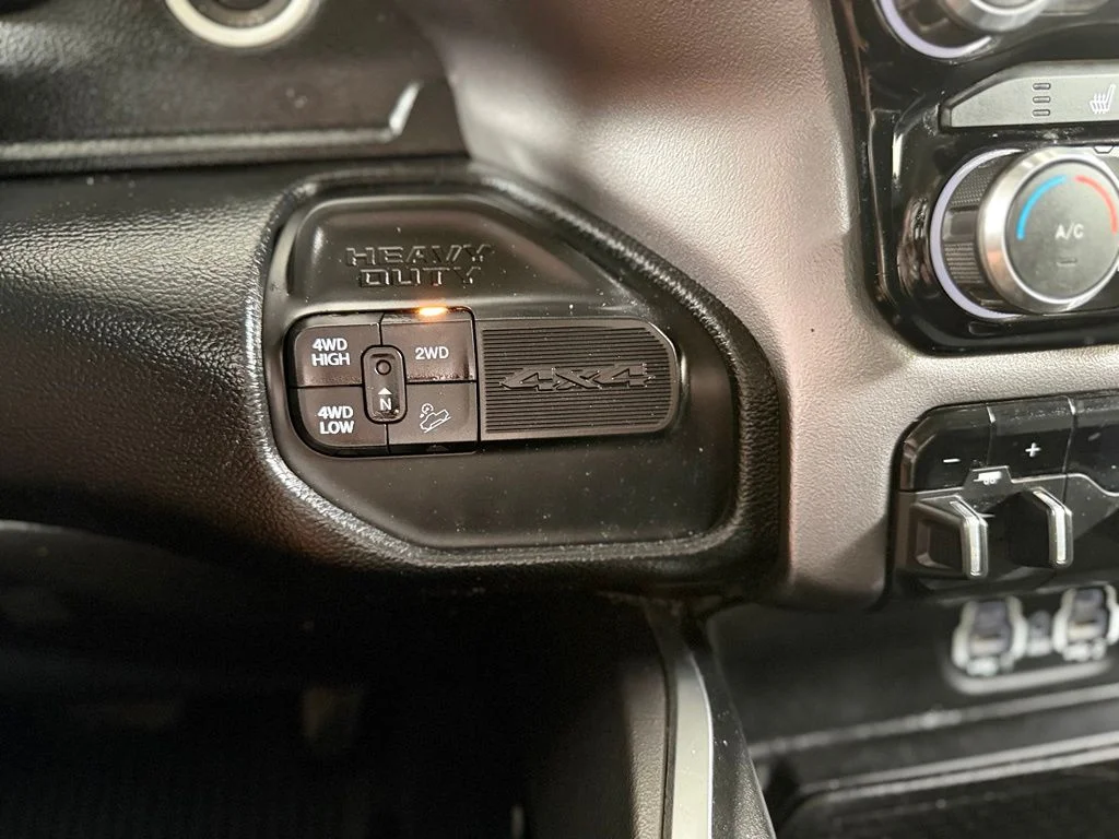 Used 2019 Silver Ram Big Horn image 15