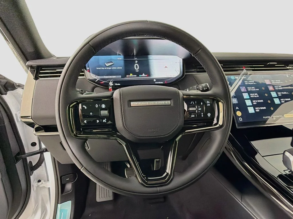 New 2026 Fuji White Land Rover Dynamic SE image 11