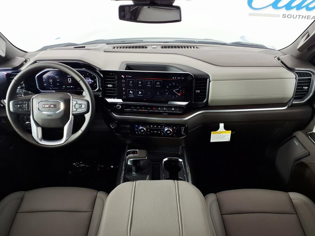 2026 GMC Sierra 1500 SLT - Photo 10