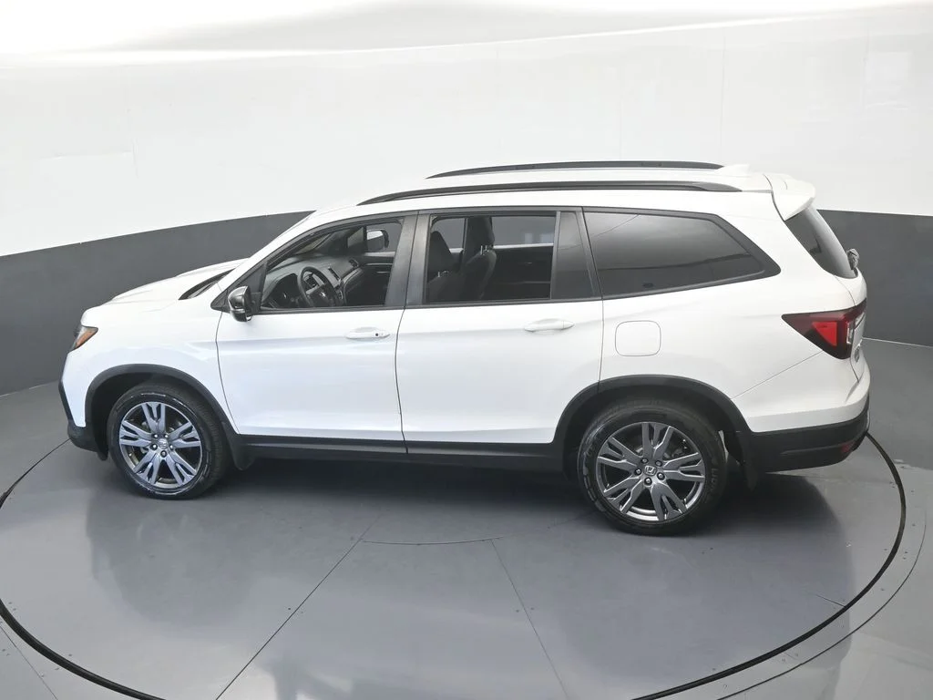 Used 2022 Platinum White Pearl Honda Sport image 51