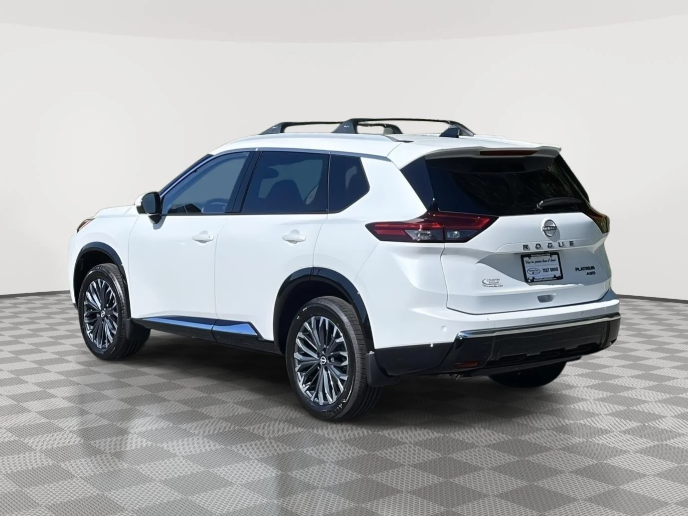 New 2026 Everest White Pearl TriCoat Nissan Platinum image 8