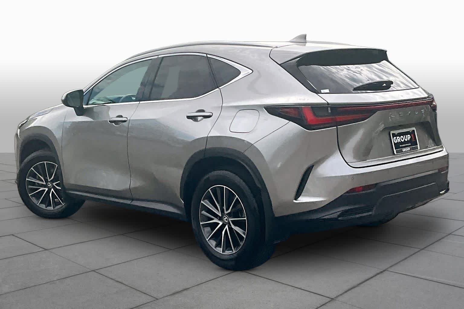 Used 2025 Atomic Silver Lexus Premium image 12