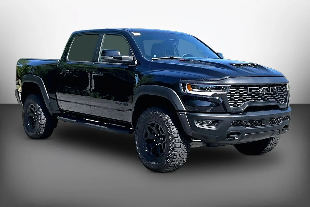 New 2026 Diamond Black Crystal Pearl-Coat Exterior Paint RAM RHO image 1