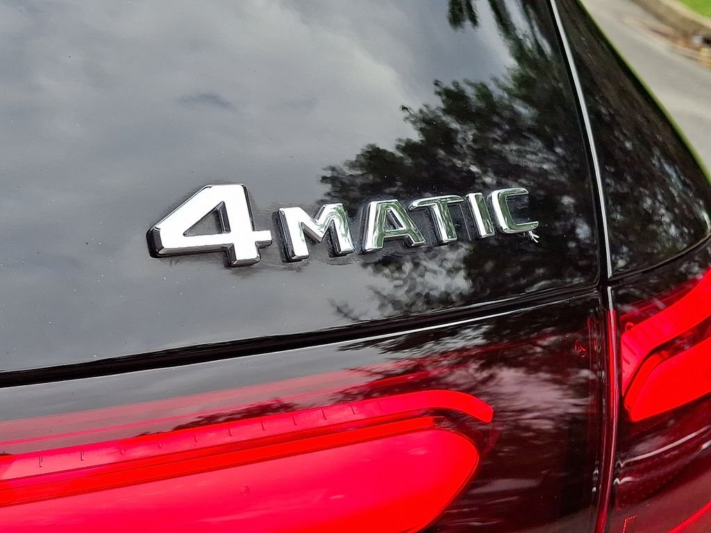 Used 2023 Black Mercedes-Benz GLC 300 image 30