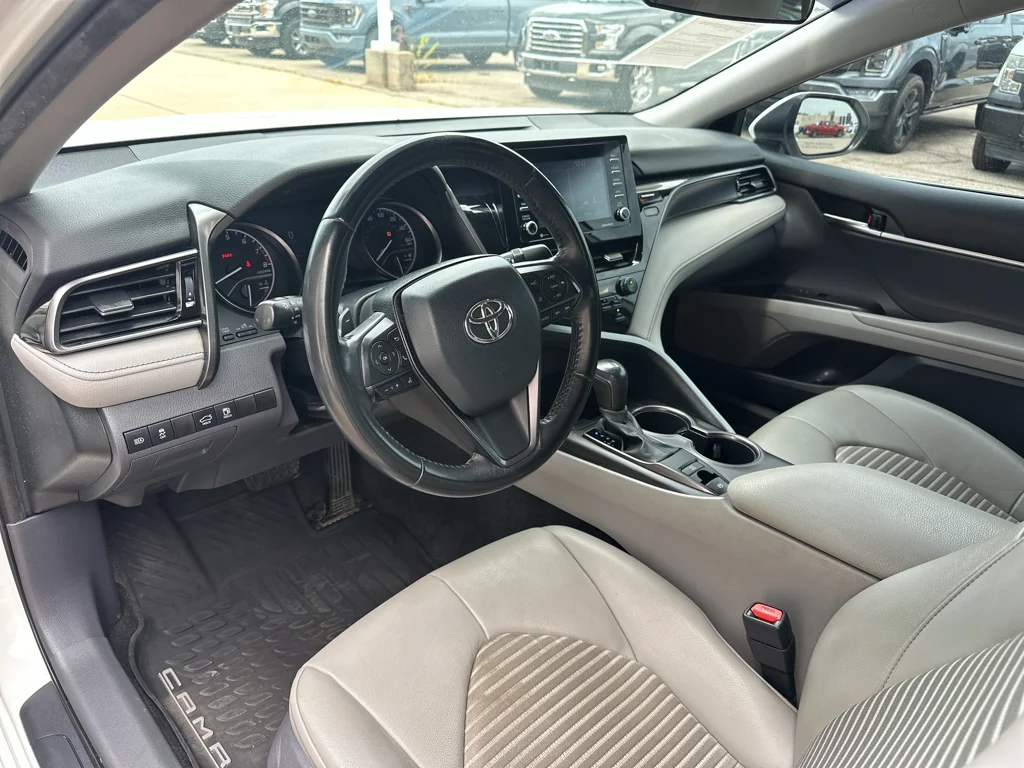 Used 2021 Super White Toyota SE image 2