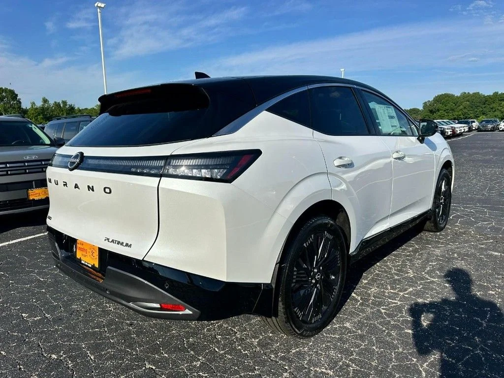 New 2026 White Nissan Platinum image 3