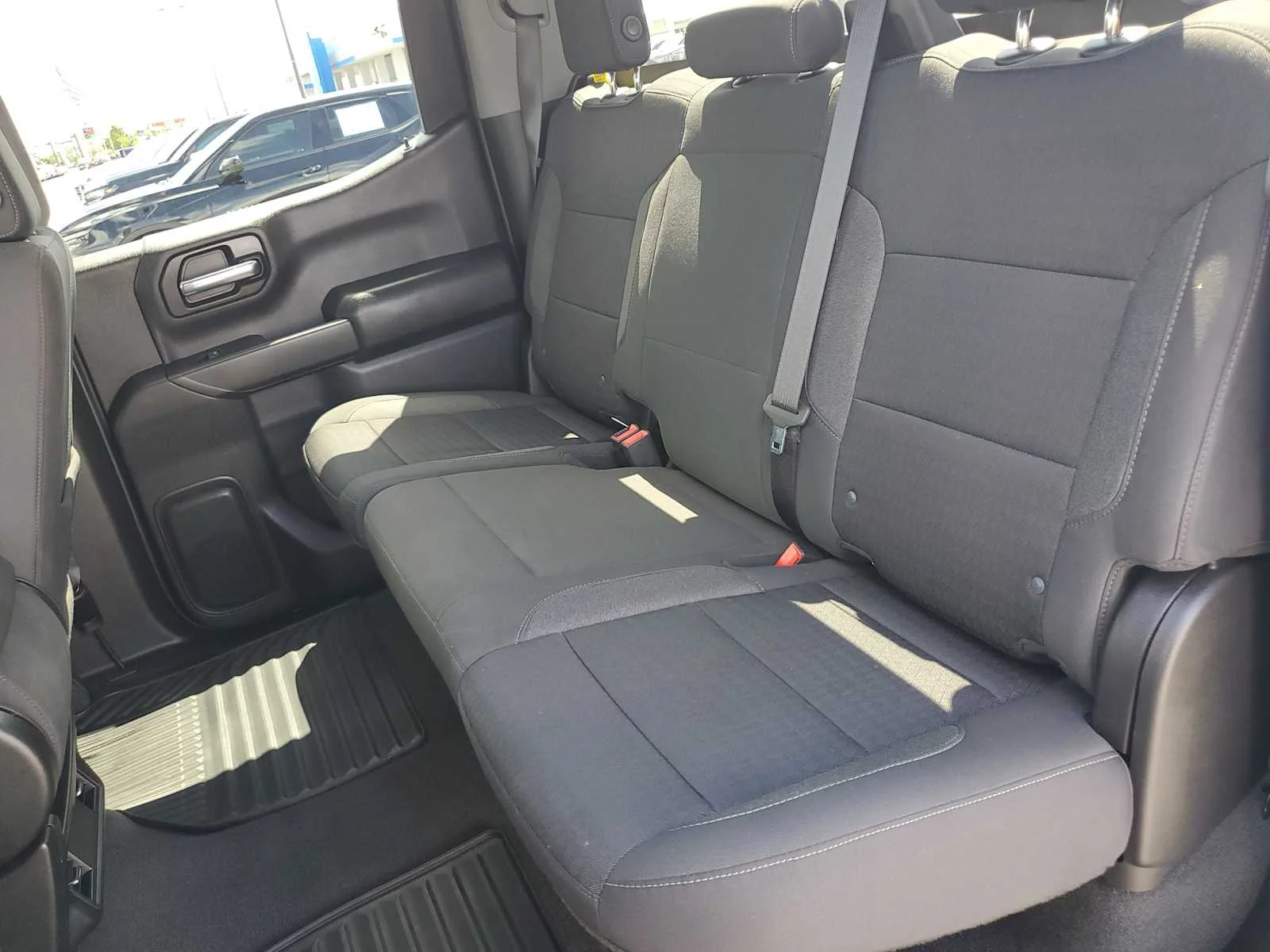 Used 2023 SUMMIT WHITE Chevrolet Custom image 22