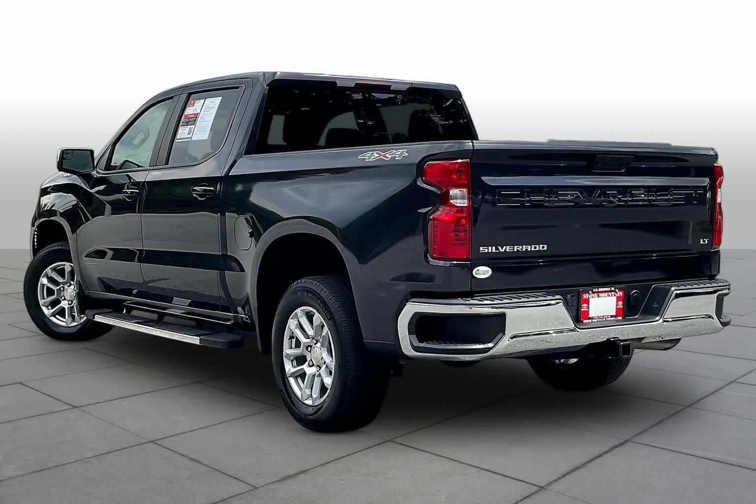 Used 2023 Dark Ash Metallic Chevrolet LT image 24