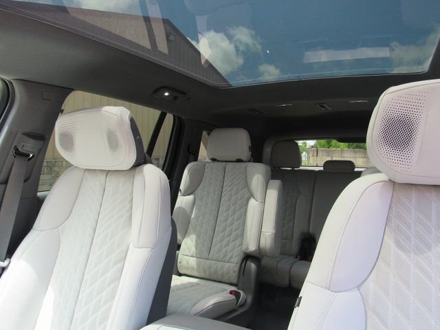 2025 Cadillac Escalade IQ Sport 1 - Photo 19