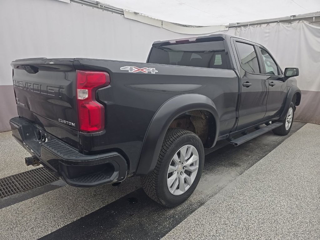 Used 2020 Black Chevrolet Custom image 3