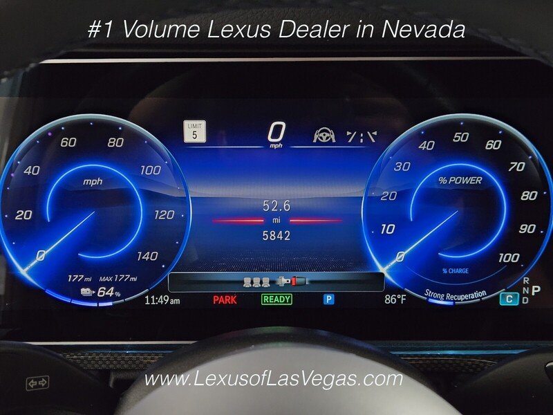 Used 2025 Gray Mercedes-Benz G 580 image 33