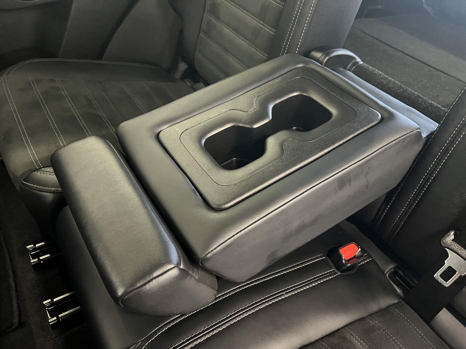 2025 Mitsubishi Outlander SE - Photo 25