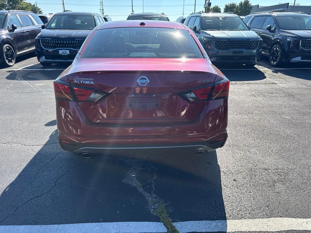 Used 2019 Scarlet Ember Tintcoat Nissan 2.5 SR image 4