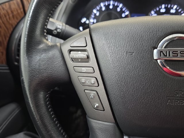 Used 2019 Gray Nissan Platinum image 16
